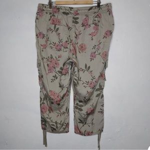 Olive Cargo Capri Pants